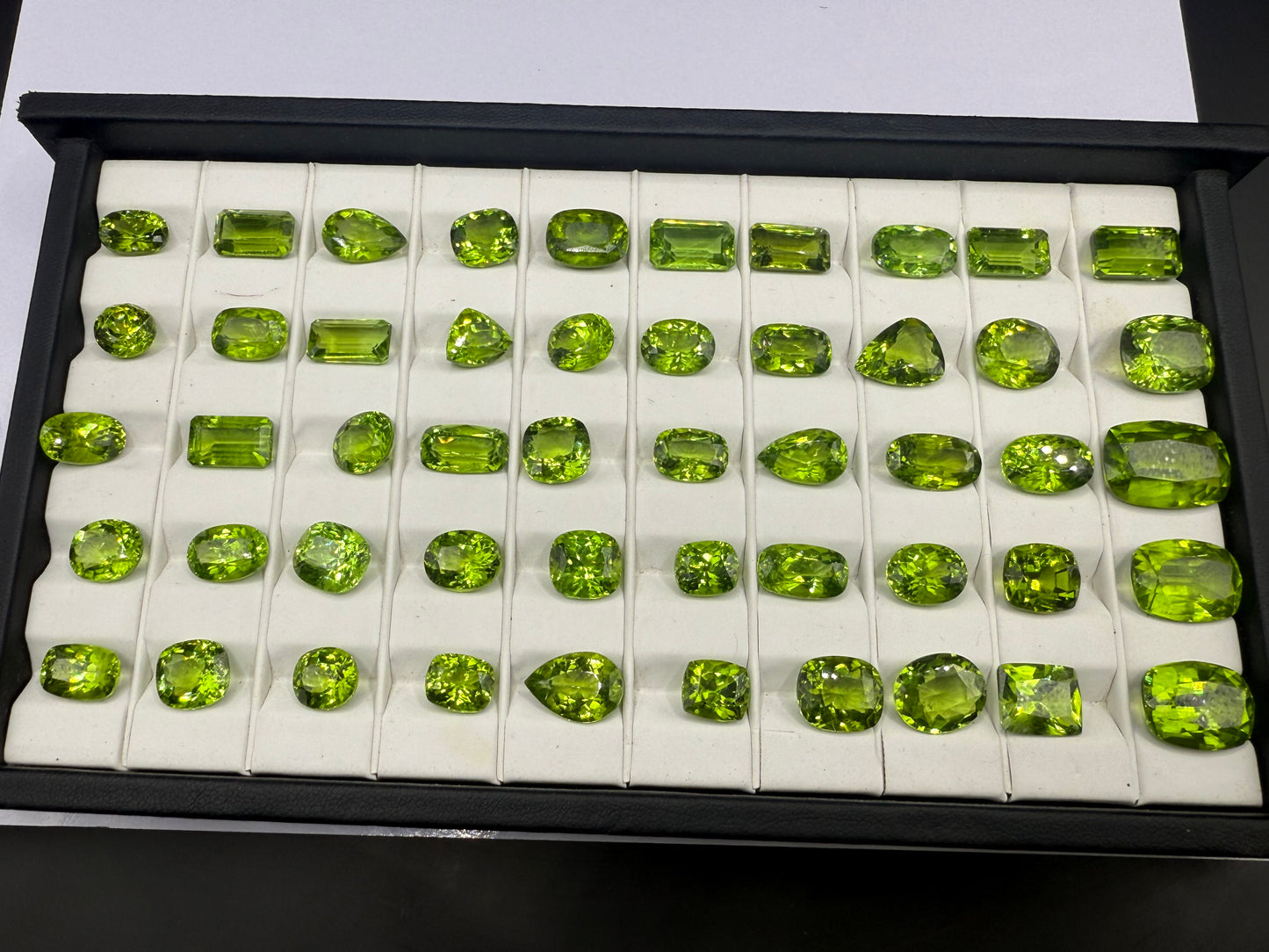 Natural Peridot Lot – 250 Carats | Eye-Clean | Pakistan Origin