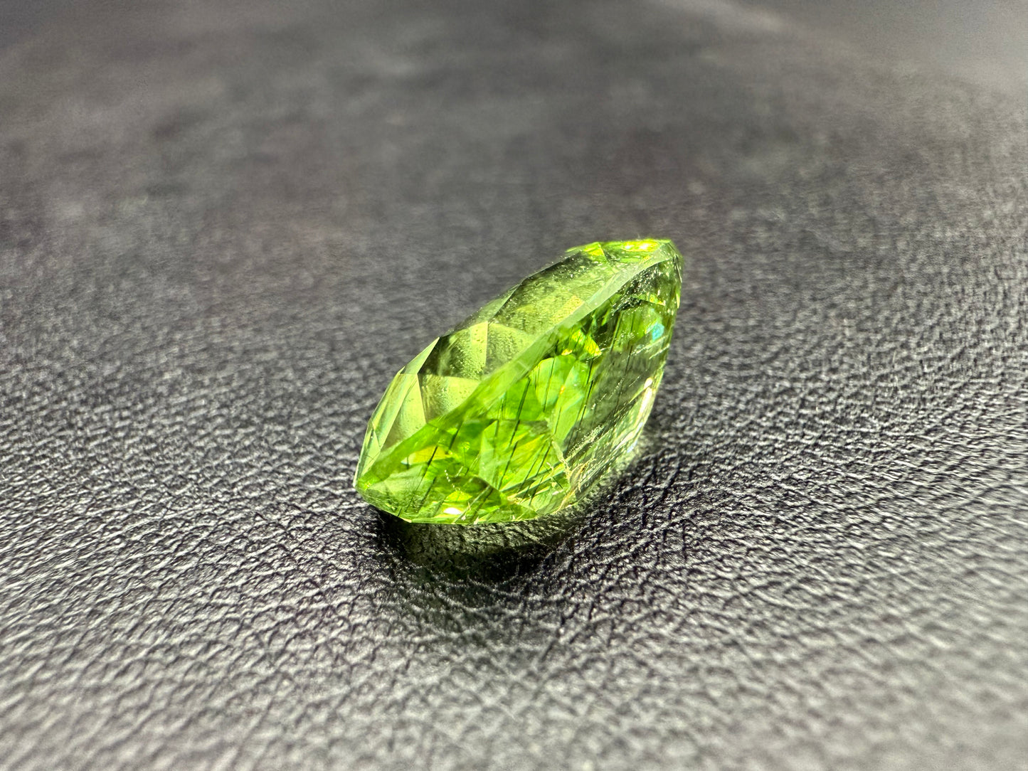8.4 Carat Natural Peridot – Rare Gem from Supat Kohistan Mines