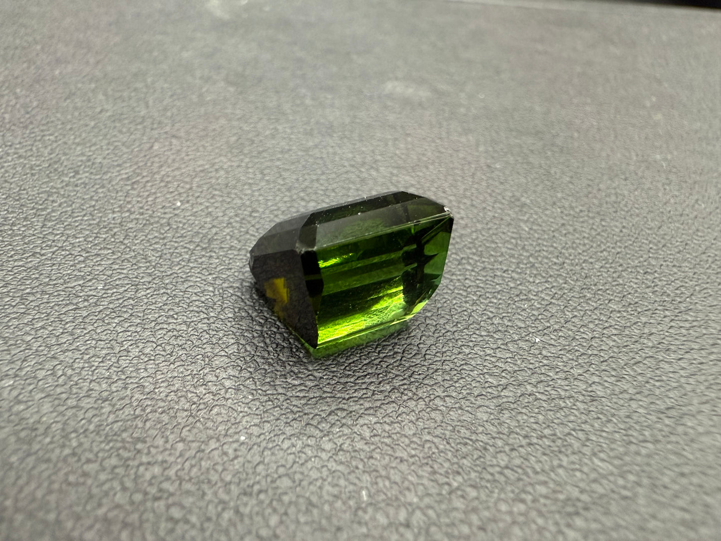 9.5 Carat Natural Green Tourmaline – Eye Clean, Untreated | Origin: Afghanistan