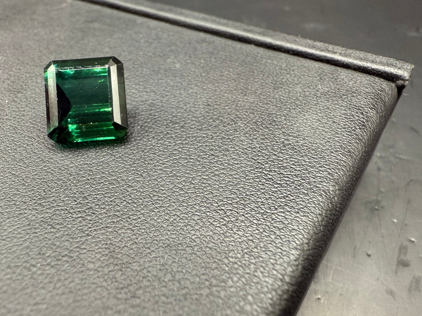 9.8 Carat Natural Green Tourmaline – Eye Clean, Untreated | Origin: Afghanistan