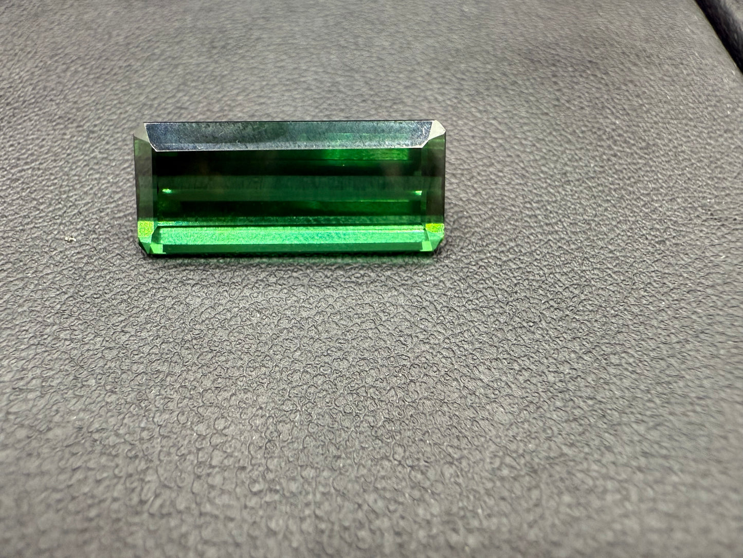 9.4 Carat Natural Green Tourmaline – Eye Clean, Untreated | Origin: Afghanistan
