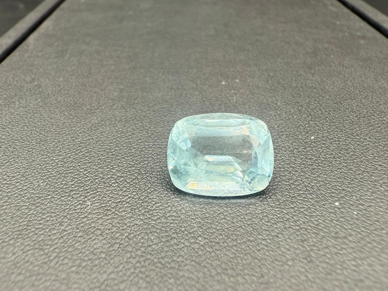 Natural Aquamarine – 7.6 Carats | Eye-Clean & Untreated | Skardu, Pakistan