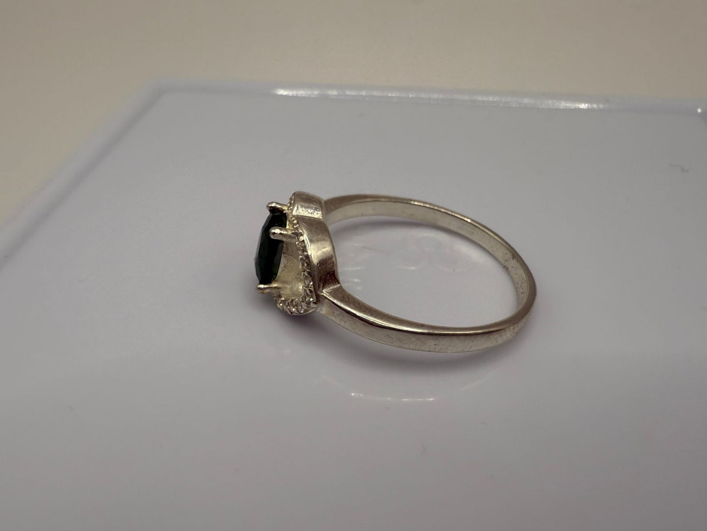 Sterling Silver Ring with 2 carat Natural Swat Emerald stone