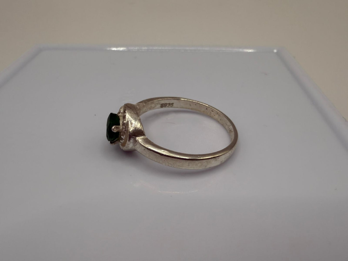 Sterling Silver Ring with Natural 2 carat Swat Emerald stone