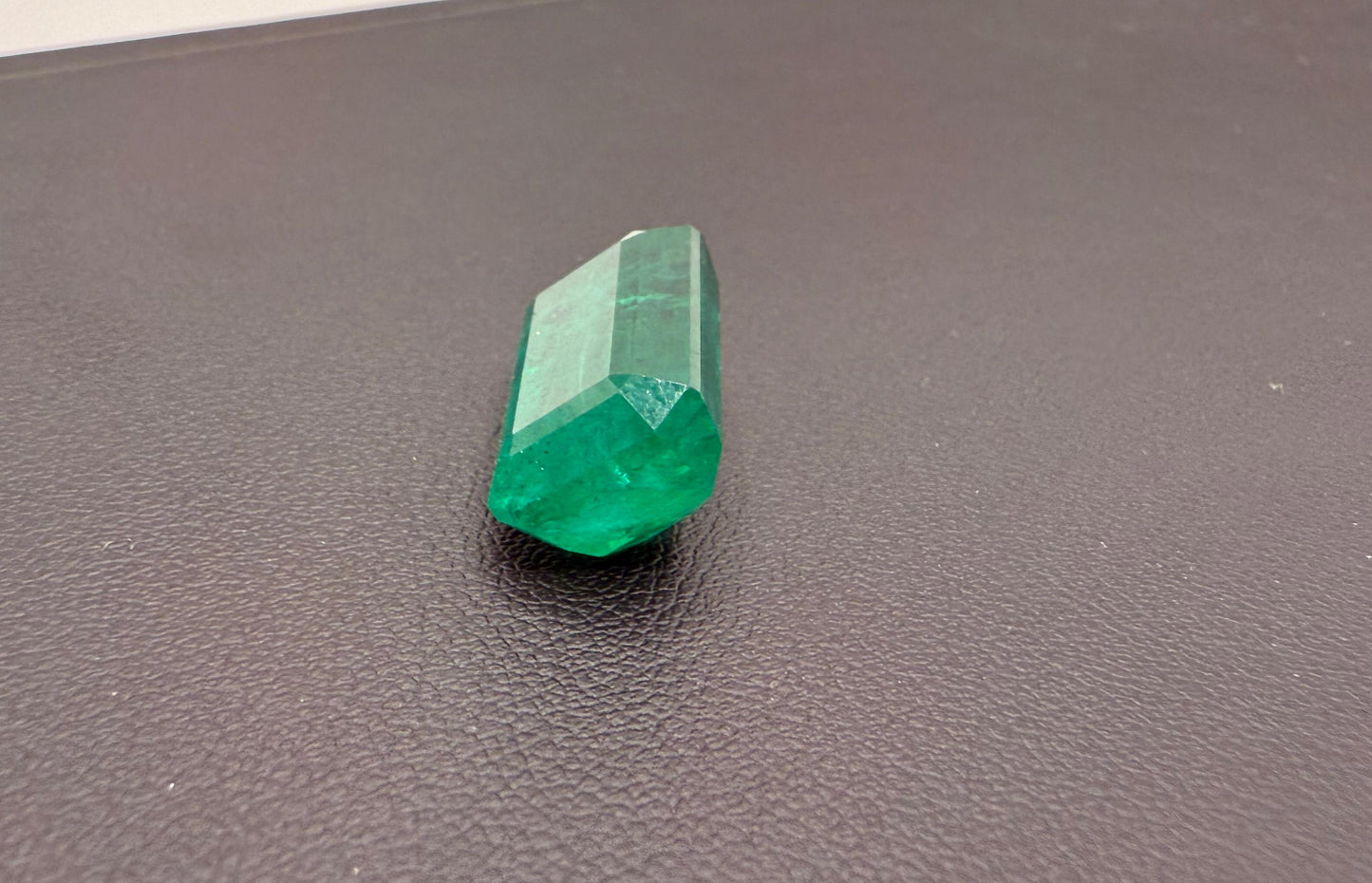Natural Zambian Emerald – 13.6 Carats | Rich Green