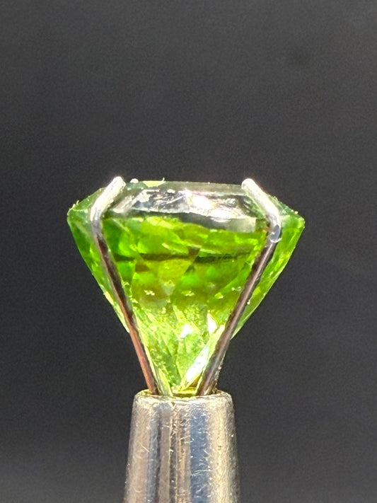 5.6 Carat Natural Peridot – Rare Gem from Supat Kohistan Mines