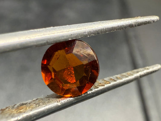 Tourmaline red