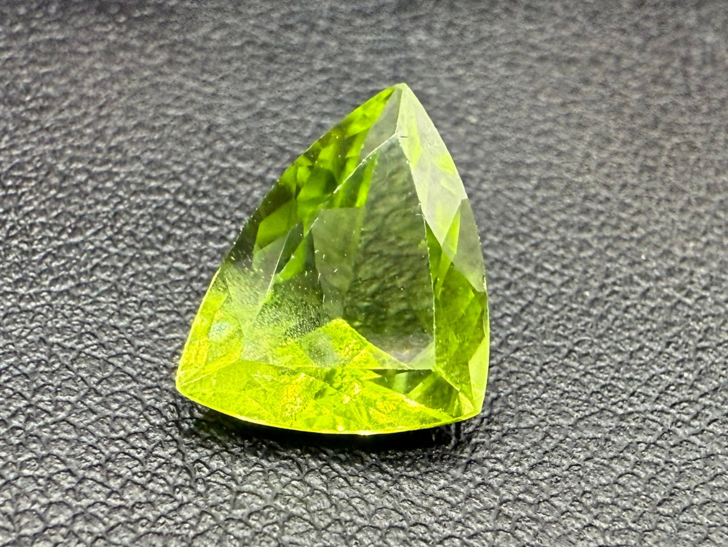 7 Carat Natural Peridot – Rare Gem from Supat Kohistan Mines