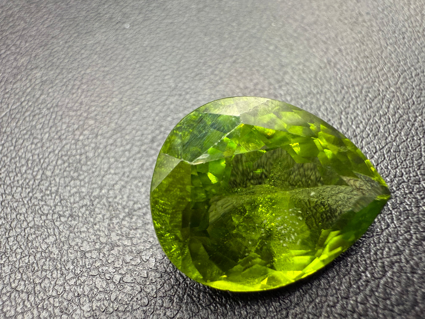 6.8 Carat Natural Peridot – Rare Gem from Supat Kohistan Mines