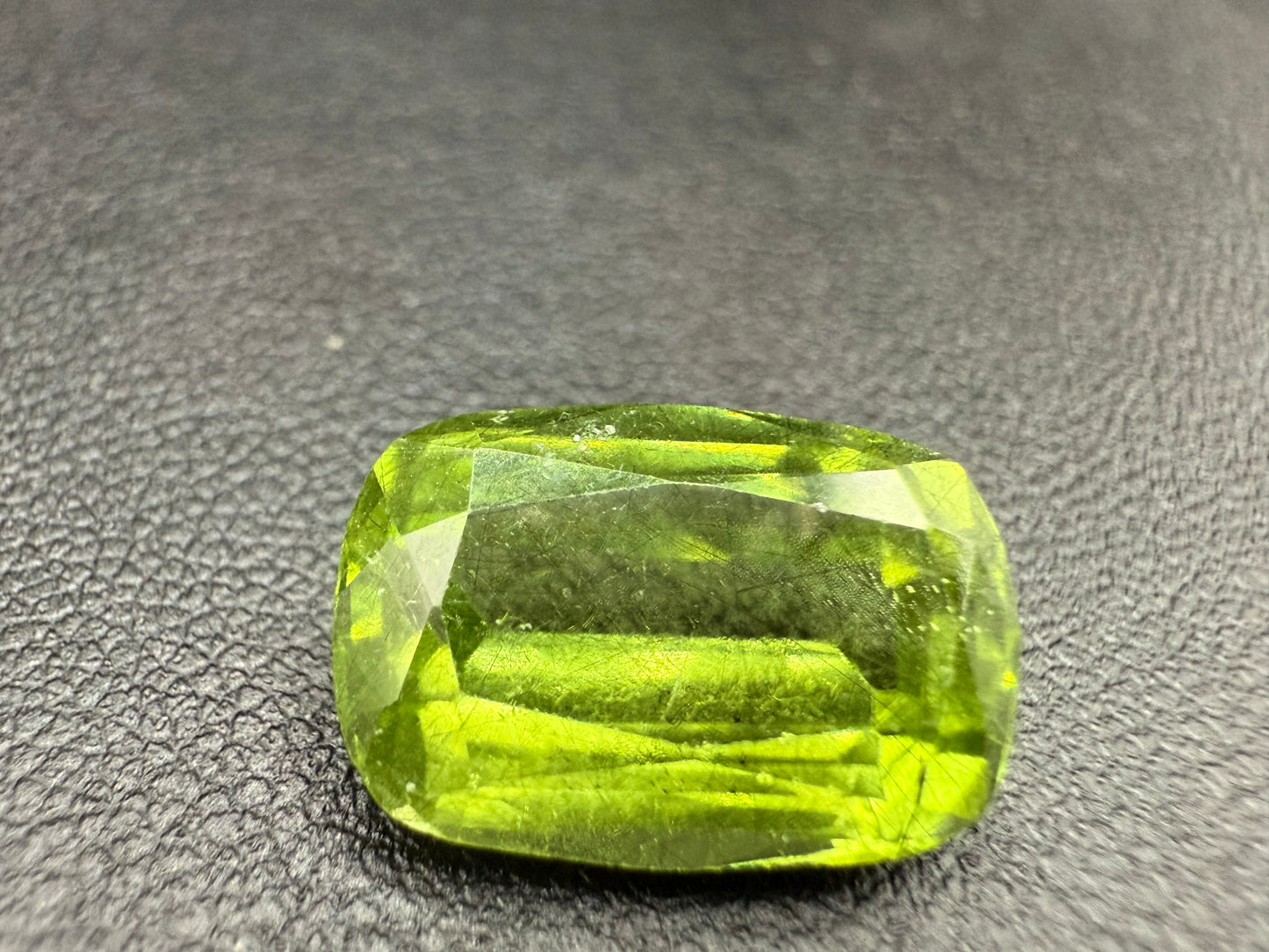 8.4 Carat Natural Peridot – Rare Gem from Supat Kohistan Mines