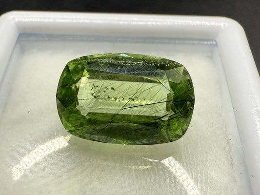 4.5 Carat Natural Peridot – Rare Gem from Supat Kohistan Mines