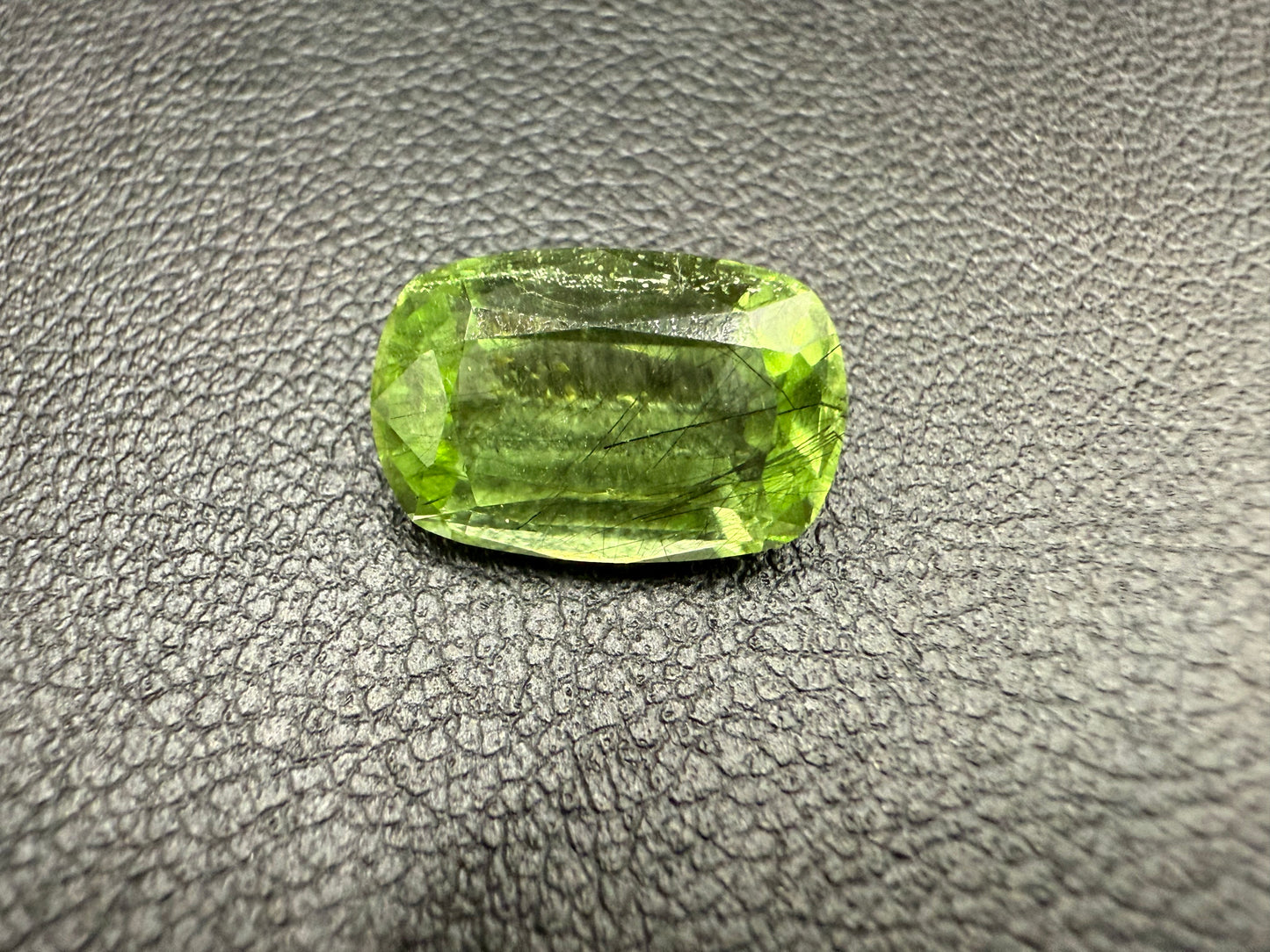 4.5 Carat Natural Peridot – Rare Gem from Supat Kohistan Mines