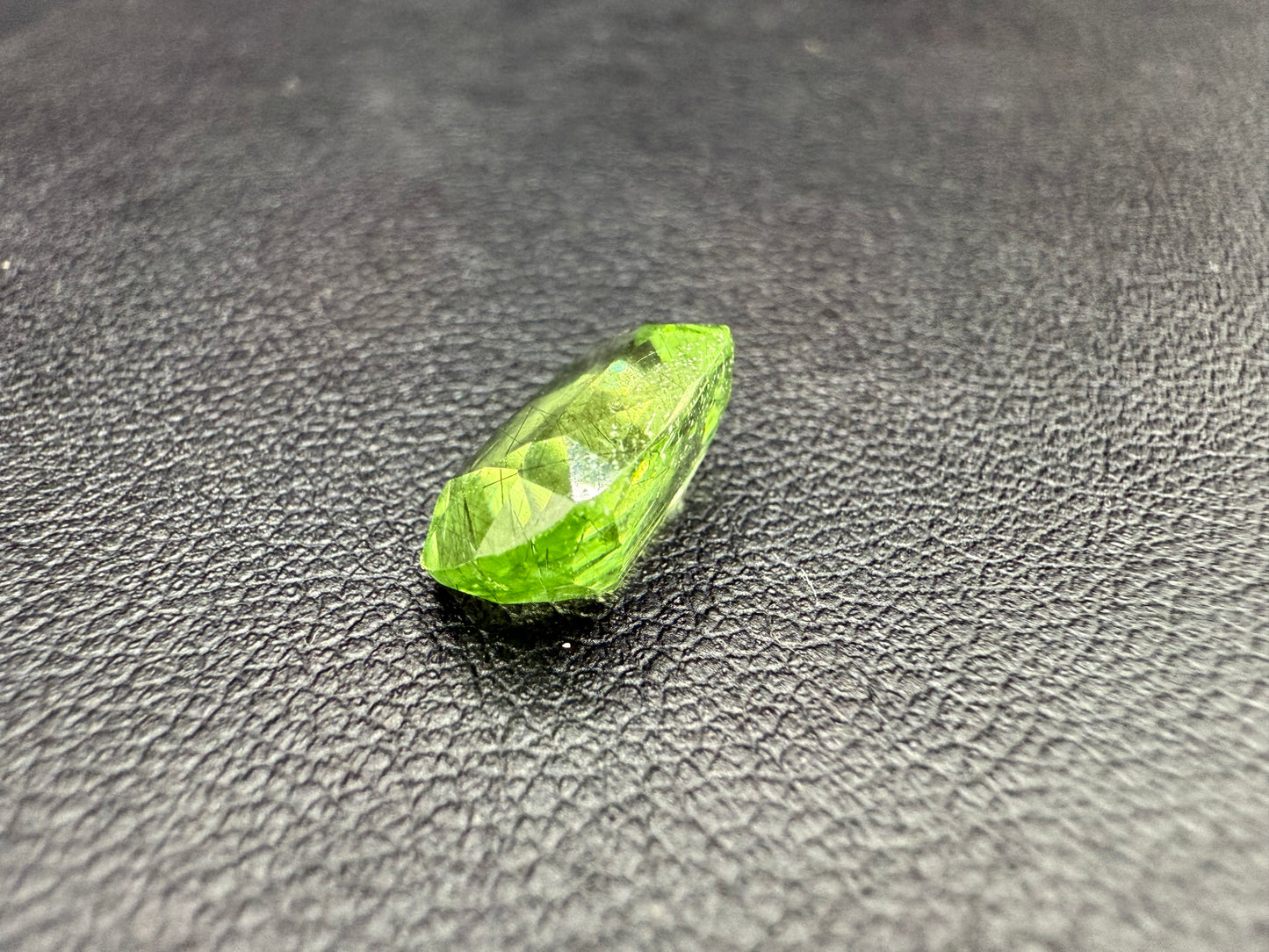 4.5 Carat Natural Peridot – Rare Gem from Supat Kohistan Mines