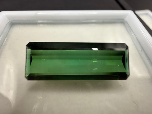 8.3 Carat Natural Green Tourmaline – Eye Clean, Untreated | Origin: Afghanistan