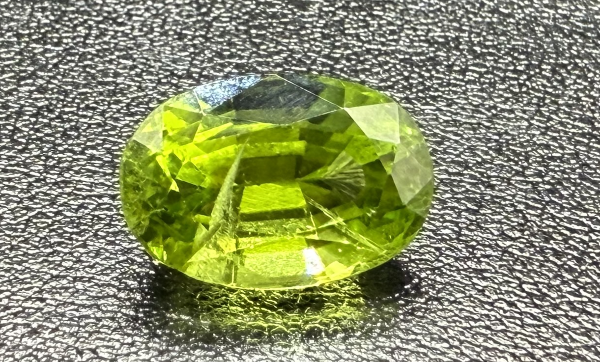 6 Carat Natural Peridot – Rare Gem from Supat Kohistan Mines