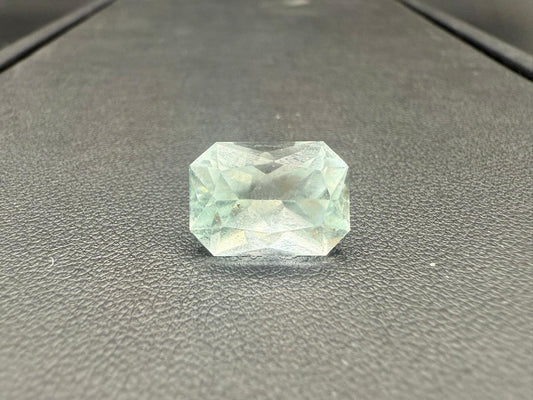 Natural Aquamarine – 7.6 Carats | Eye-Clean & Untreated | Skardu, Pakistan