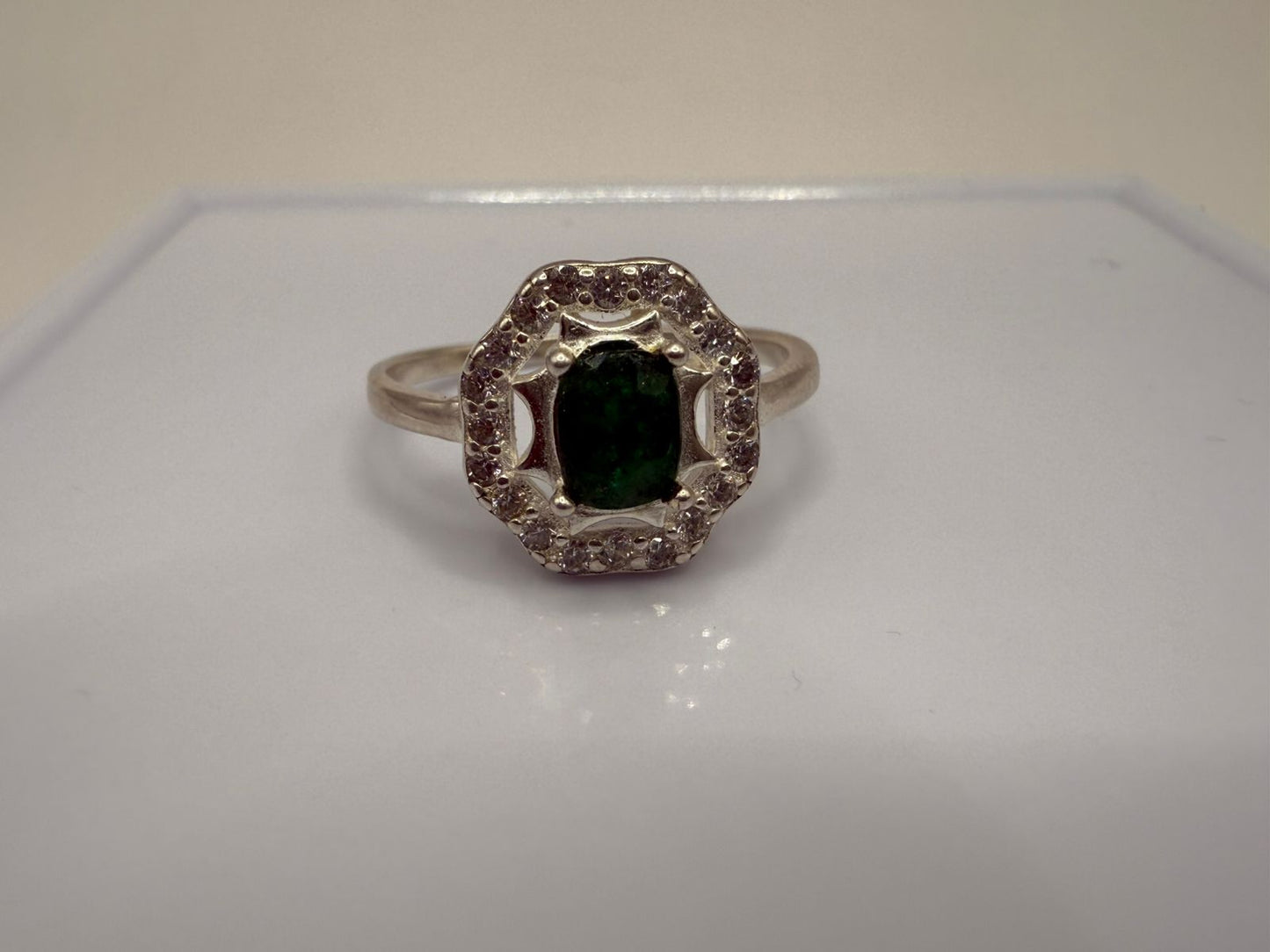 Sterling Silver Ring with Natural 3.5 carat Swat Emerald stone